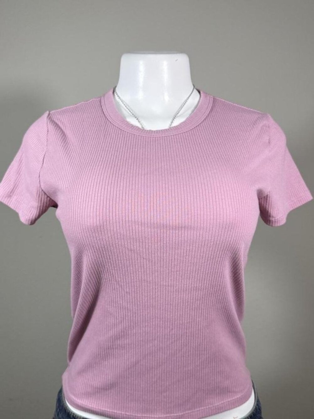 American Eagle t-shirt pink ribbed baby tee Medium